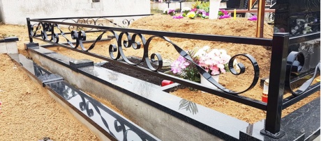 Grave metal fence
