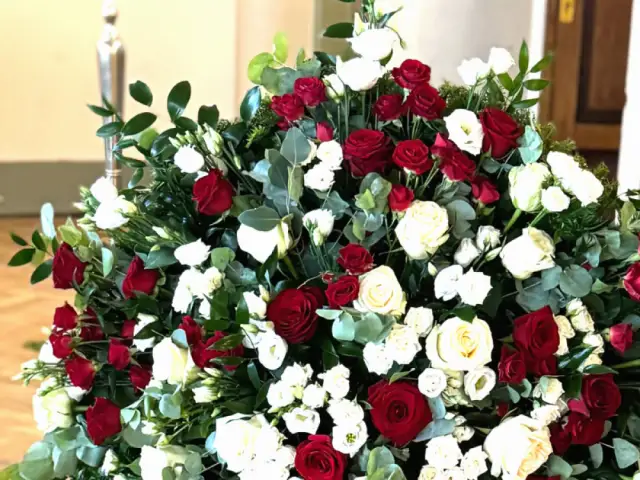 ANGEL AB - Траурные венки в Пардаугаве