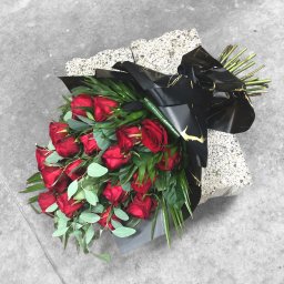 Preview image for  Mourning bouquet with red roses P20