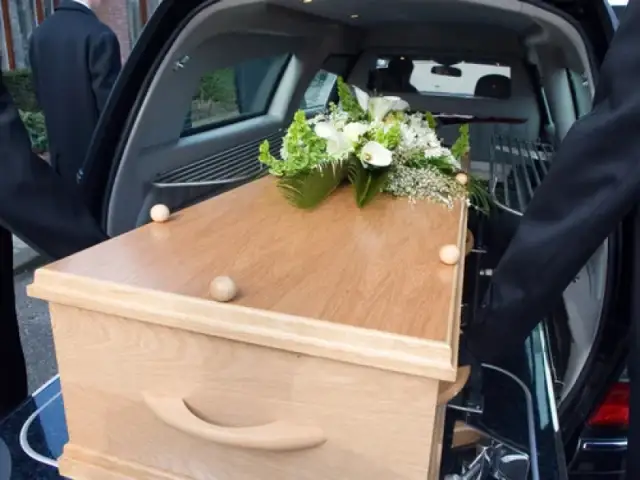 			Izsaukt transportēšanu uz morgu
	