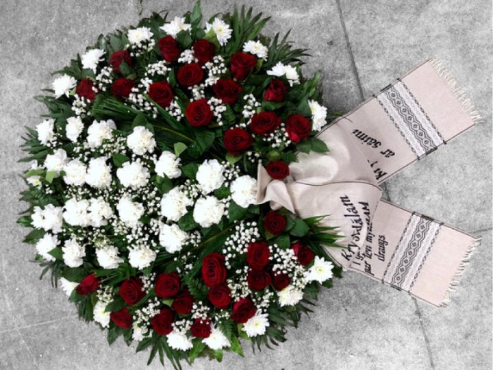 Eskluzīvie Bēru vainags 0,9 m Nr.152 Eskluzīvie Bēru vainags 0,9 m Nr.152