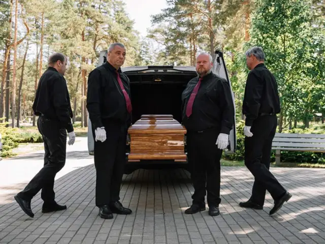 			Izsaukt transportēšanu uz morgu
	