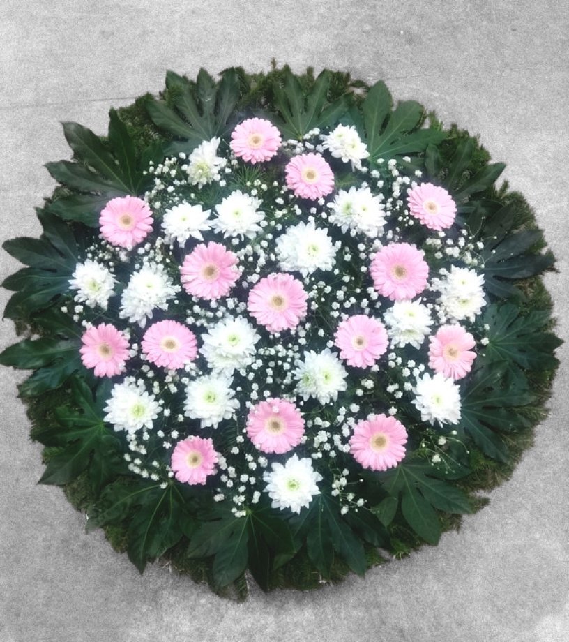 Bēru vainags Ekskluzīvie vainagi 80cm Nr.110 Bēru vainags Ekskluzīvie vainagi 80cm Nr.110