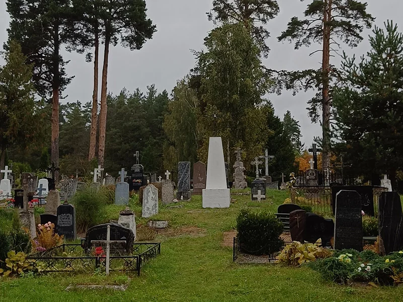 Sventes kapi un Lietuviešu brīvprātīgo kapi Sventē