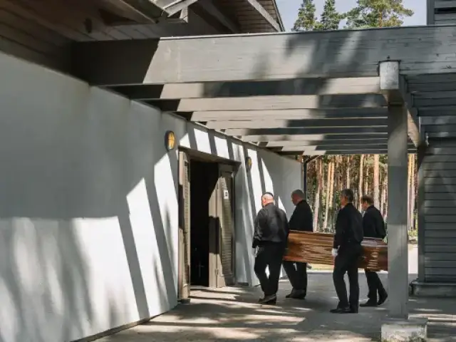 Apbedīšanas pakalpojumi Rīgā